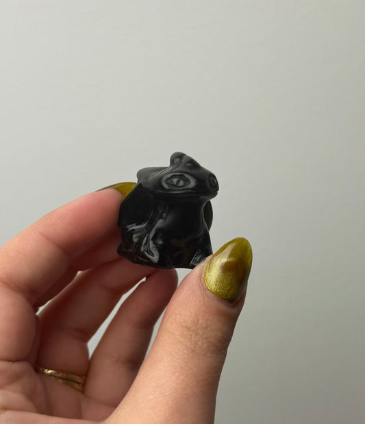 Toothless dragon carving
