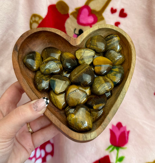 Tigers eye heart carvings