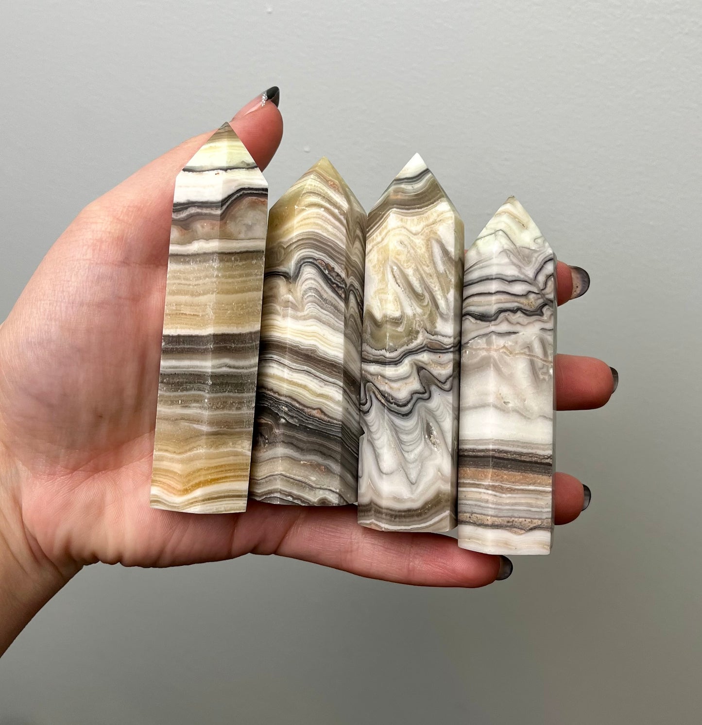 Zebra calcite towers