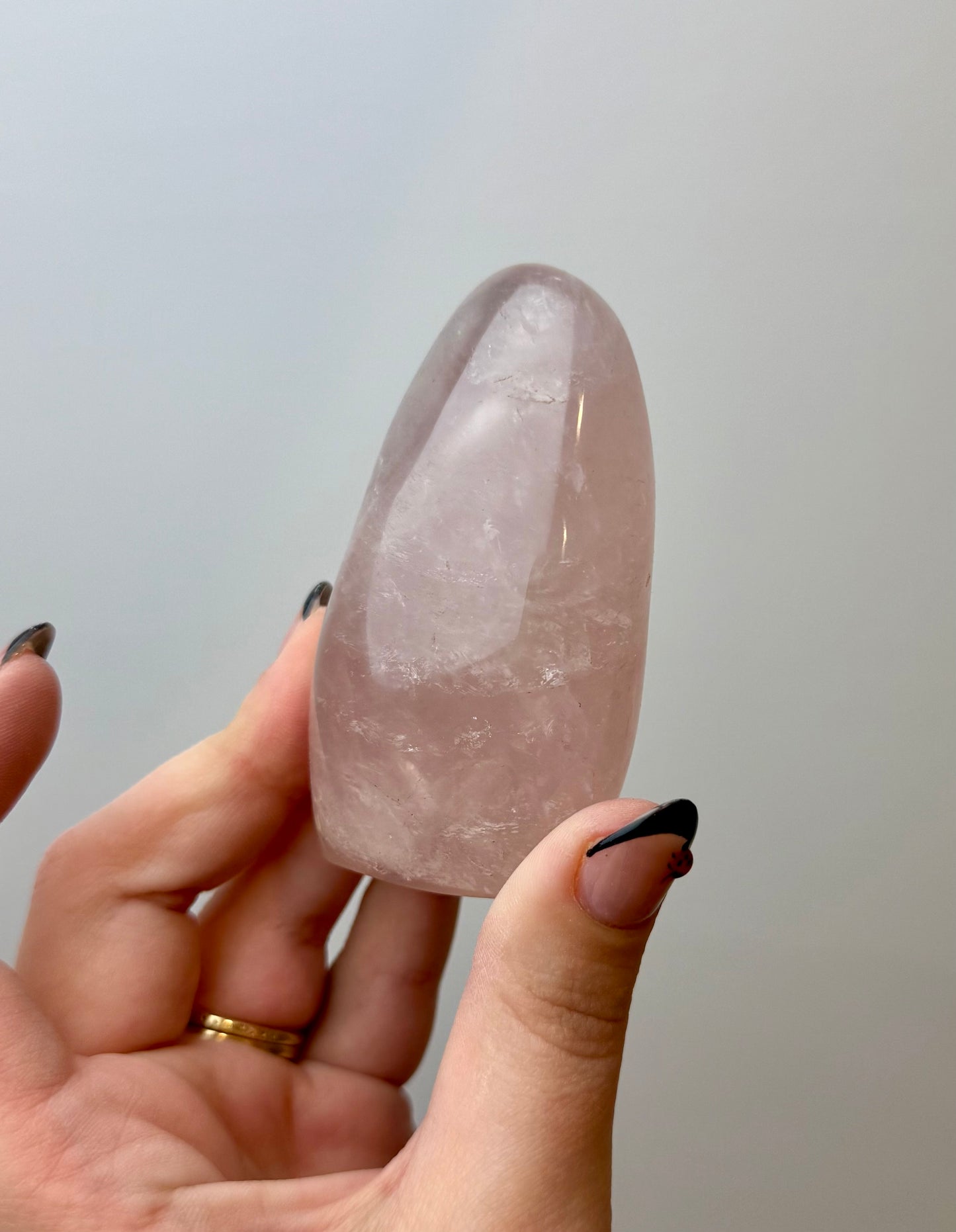 Rose quartz freeform