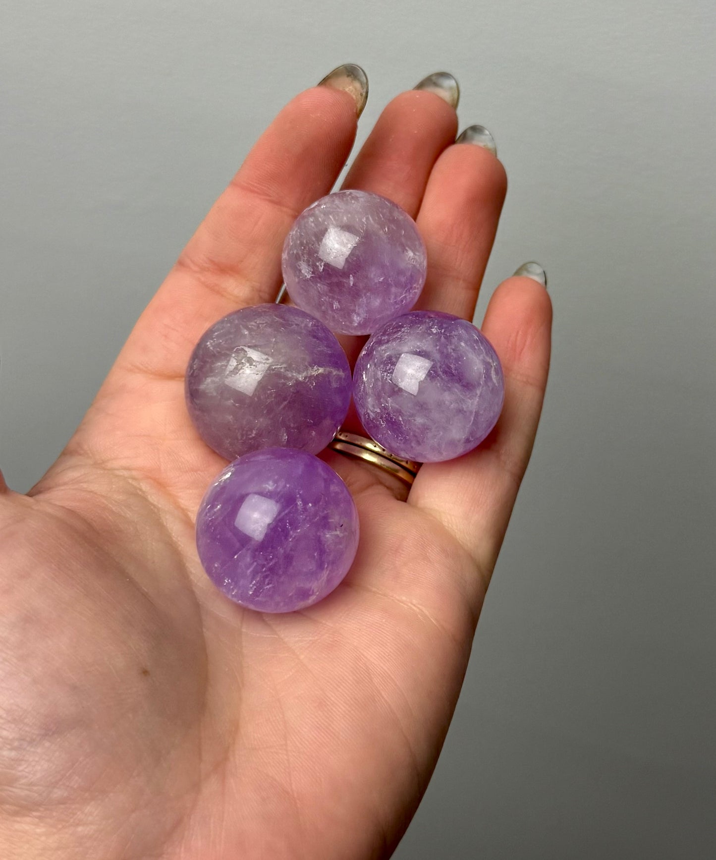 Amethyst small spheres