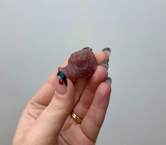 Strawberry Quartz dragon head carving