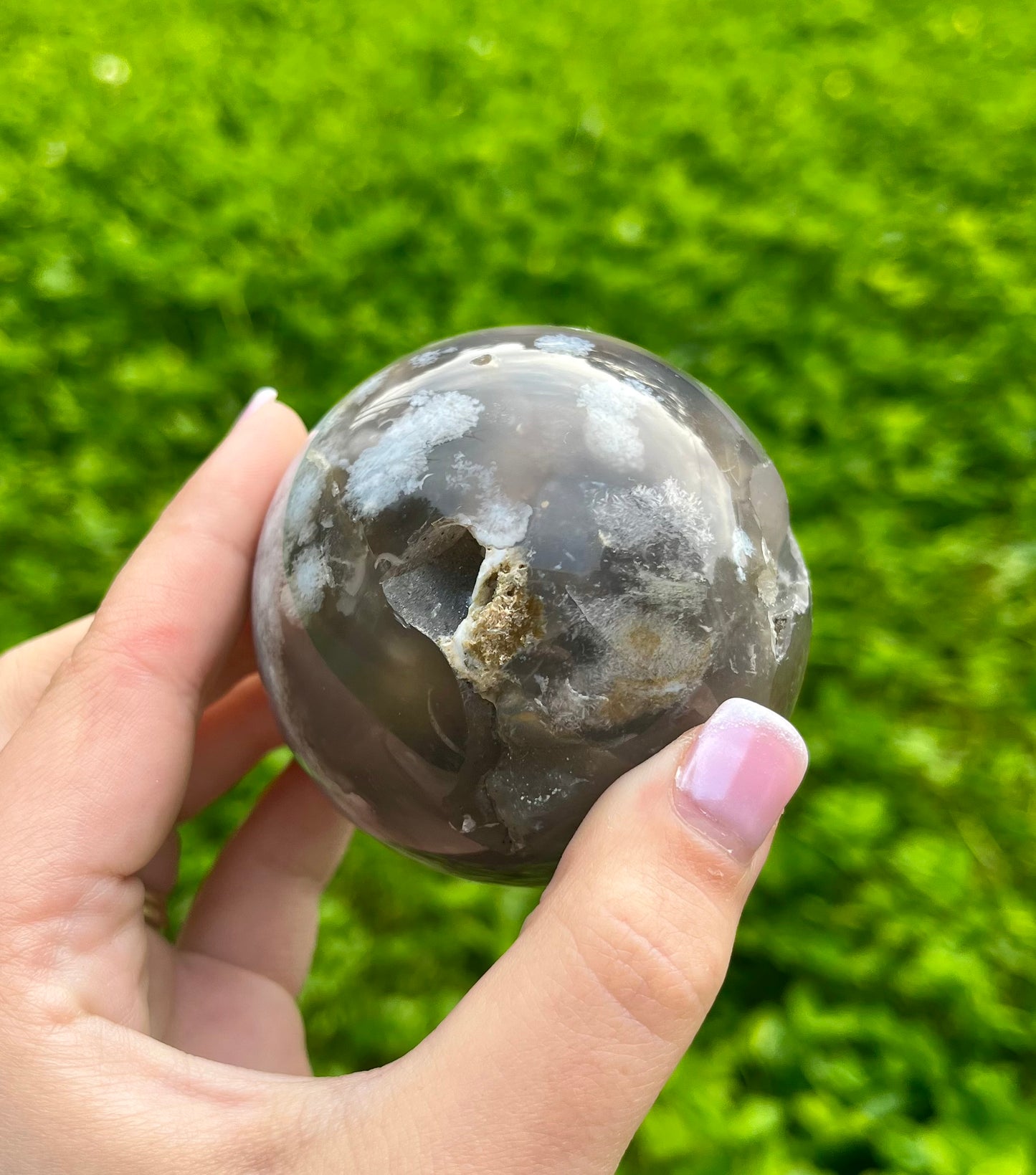 Black flower agate sphere