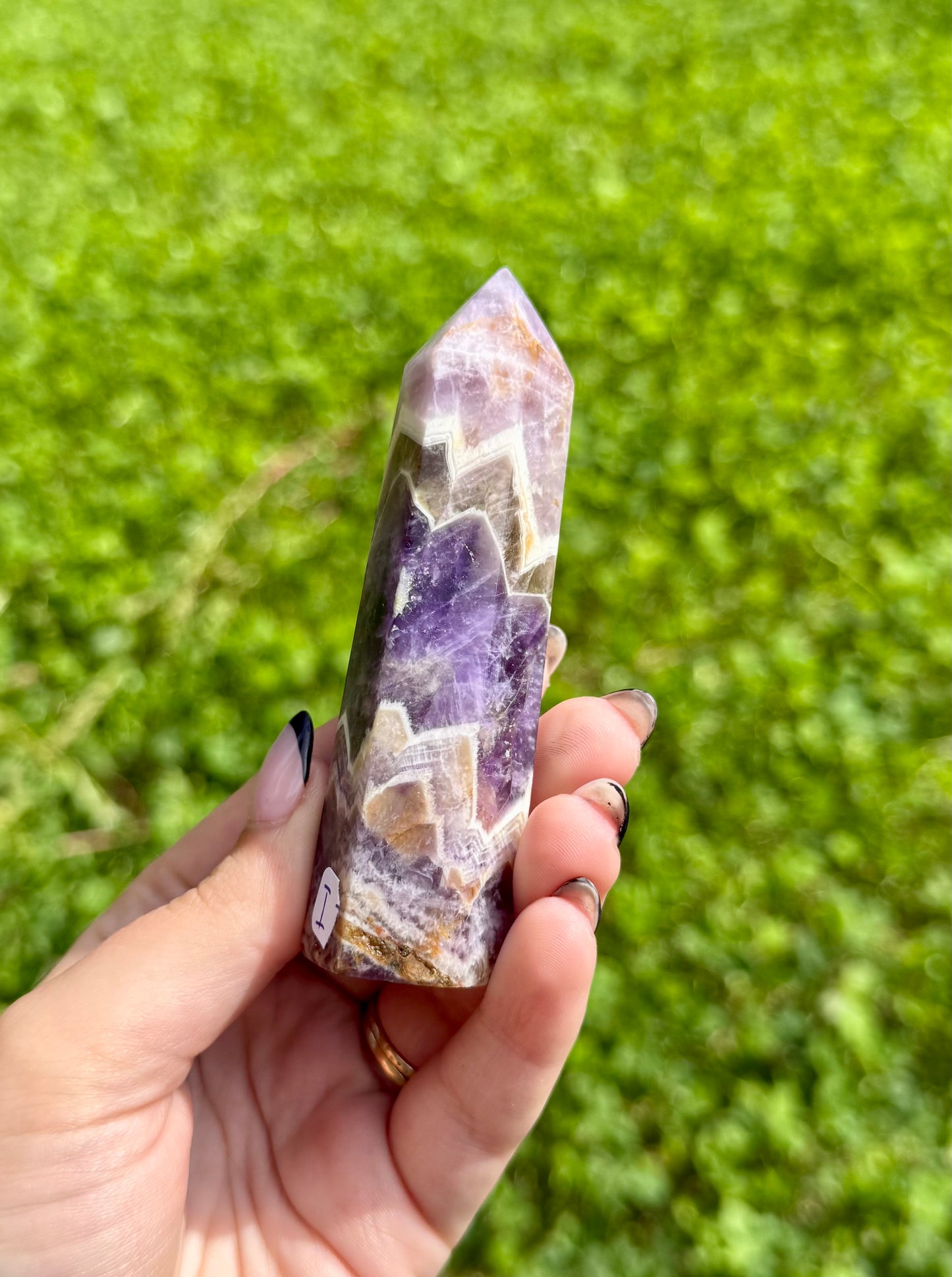 Dream amethyst tower I