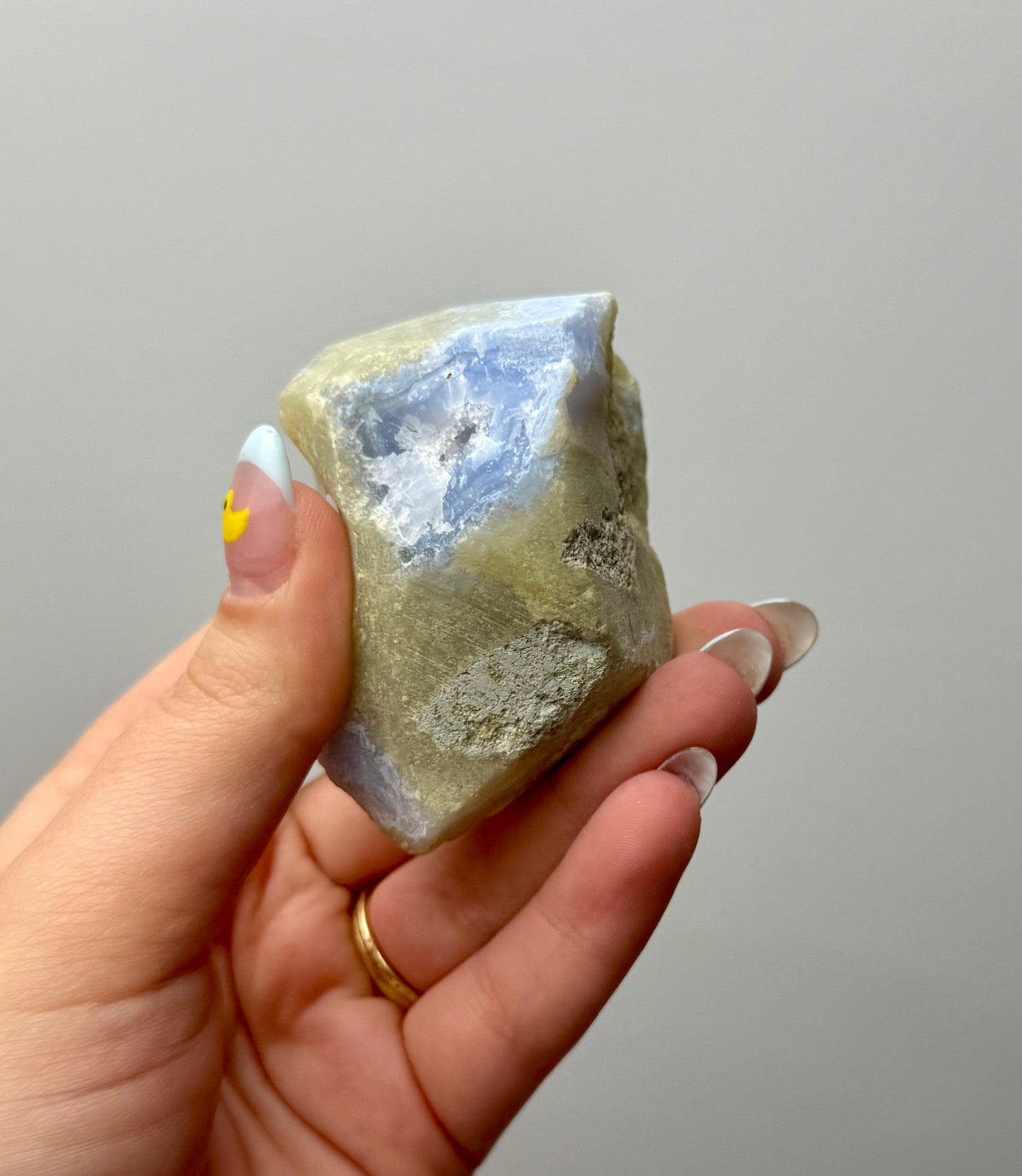 Blue lace agate raw