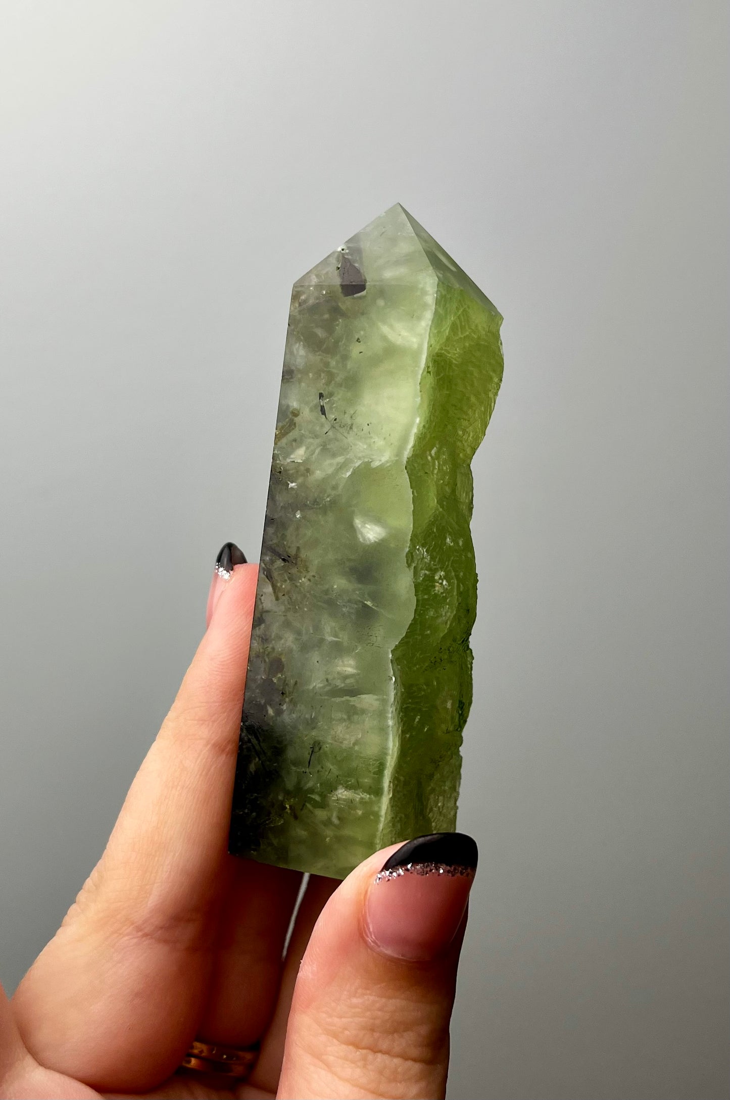 Prehnite half raw tower