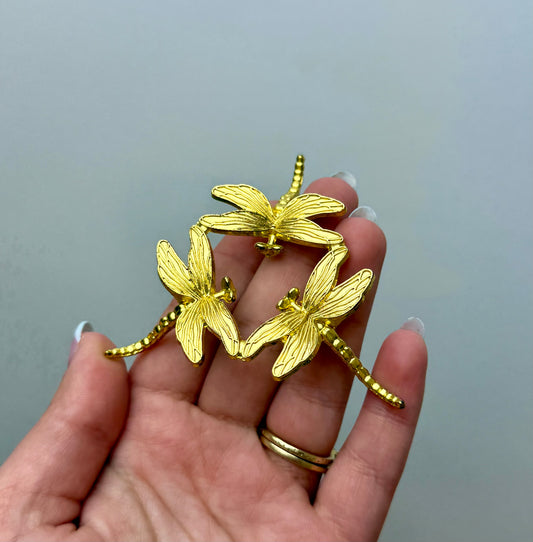 Gold dragonfly sphere stand