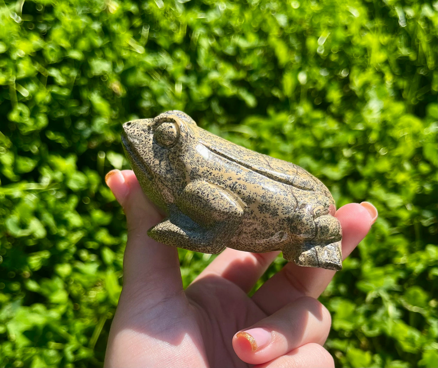 Frog carving