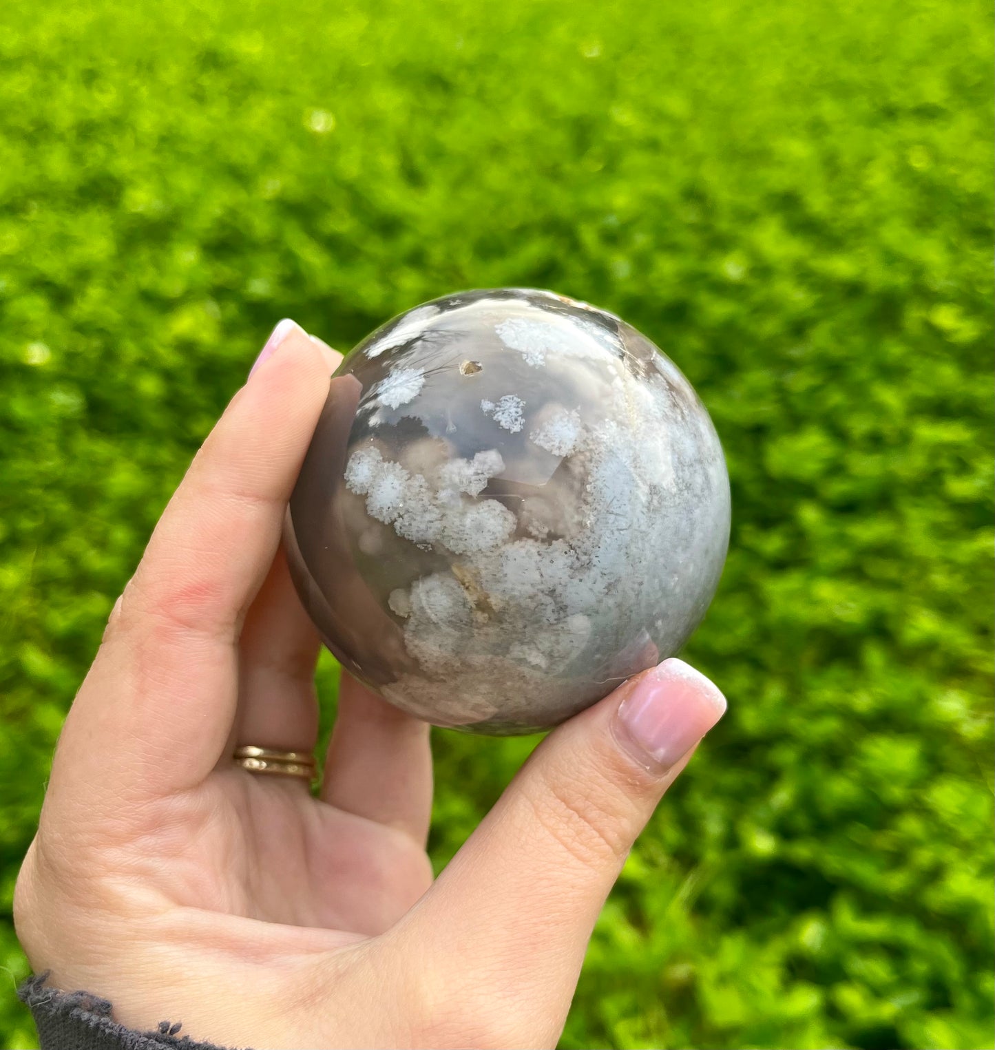 Black flower agate sphere