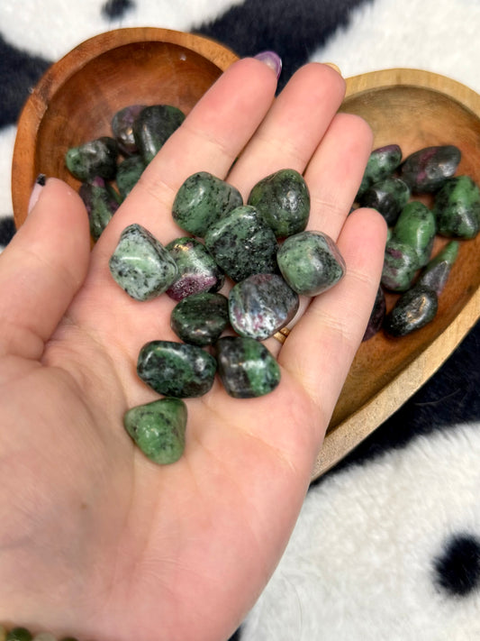 Mini ruby zoisite tumbles