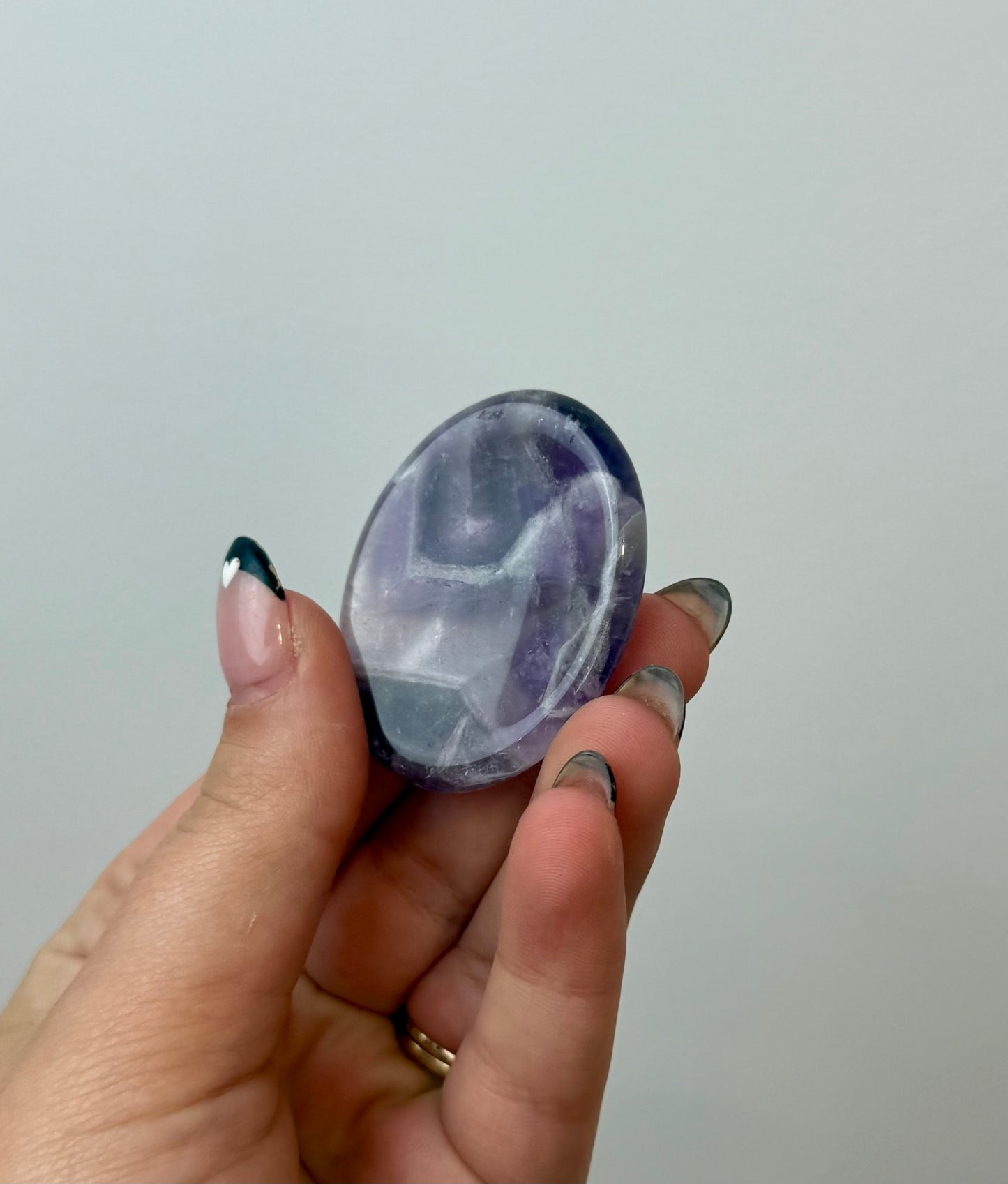 Dream amethyst worry stone