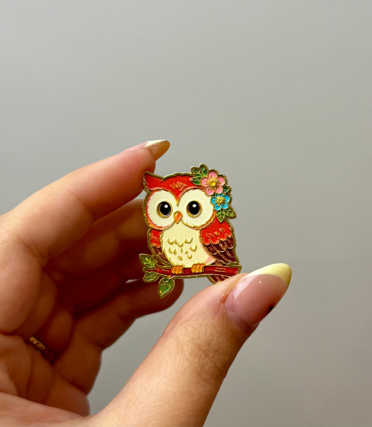 Owl enamel pin