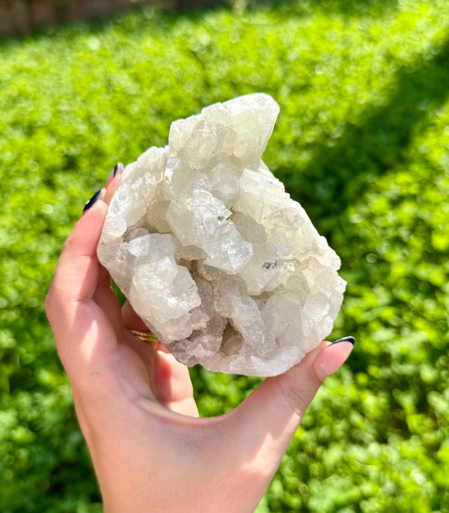 Apophyllite specimen