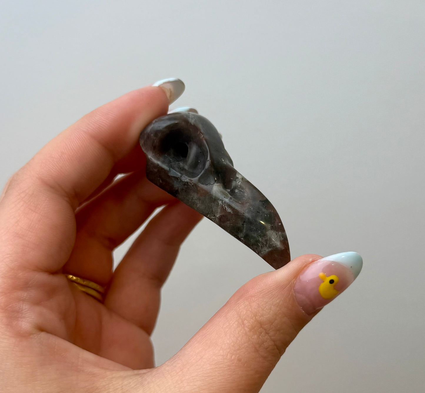 Yooperlite raven skull carvings