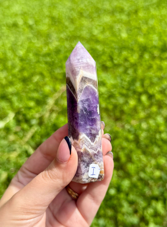 Dream amethyst tower I