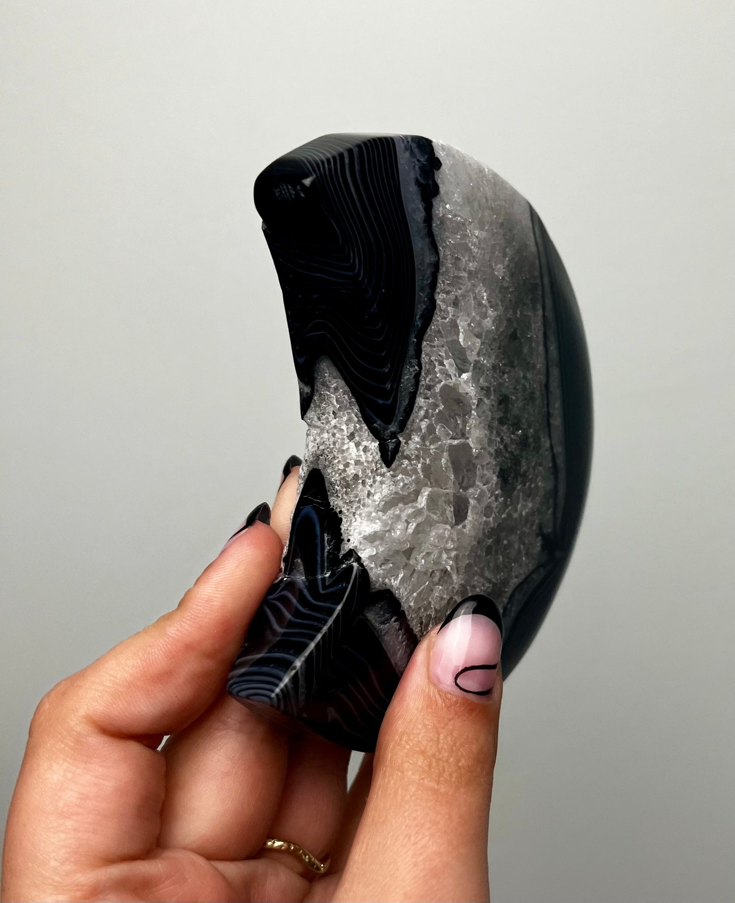 Black agate moon carving