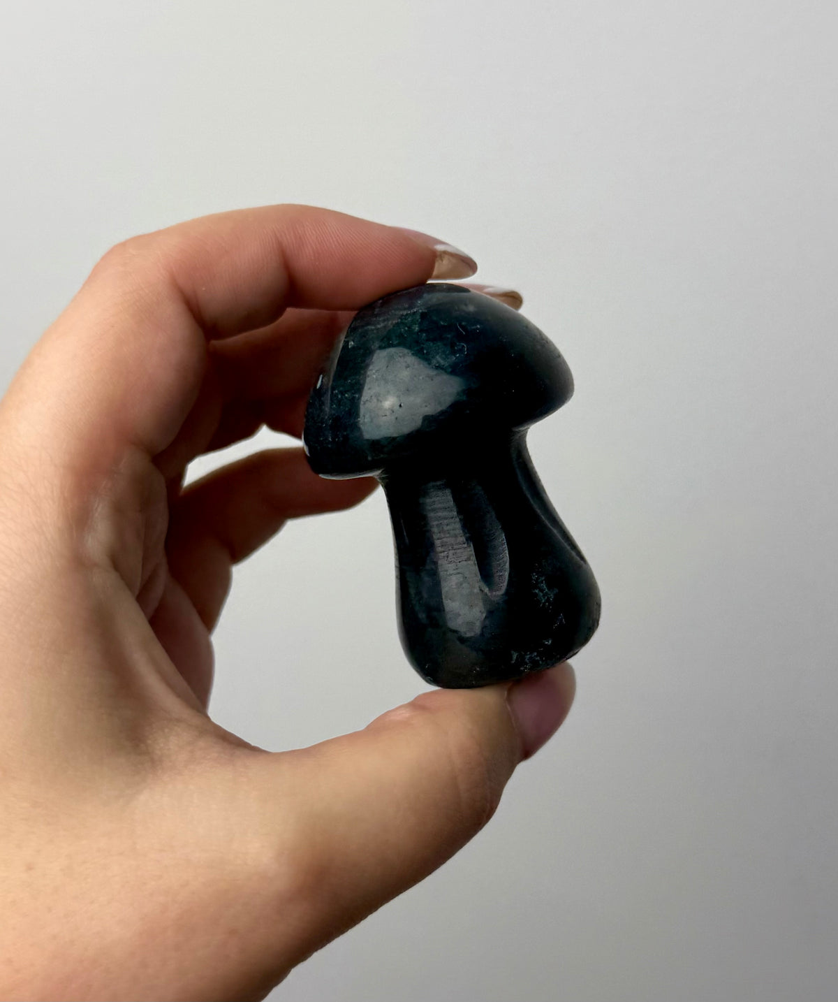 Moss agate mushroom carving
