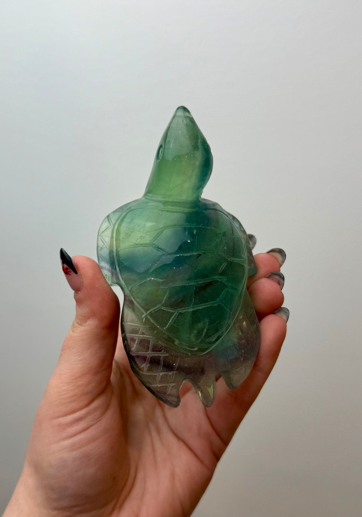 Fluorite sea turtle carving