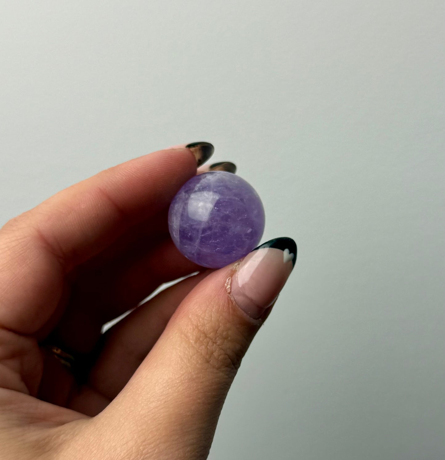 Amethyst mini sphere