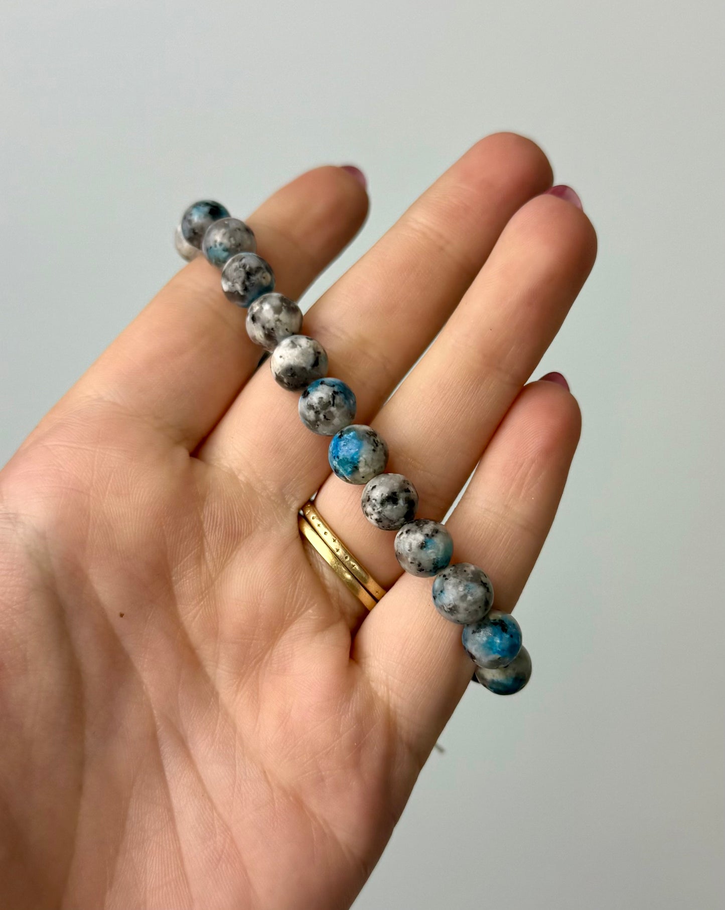 Dyed k2 bracelet