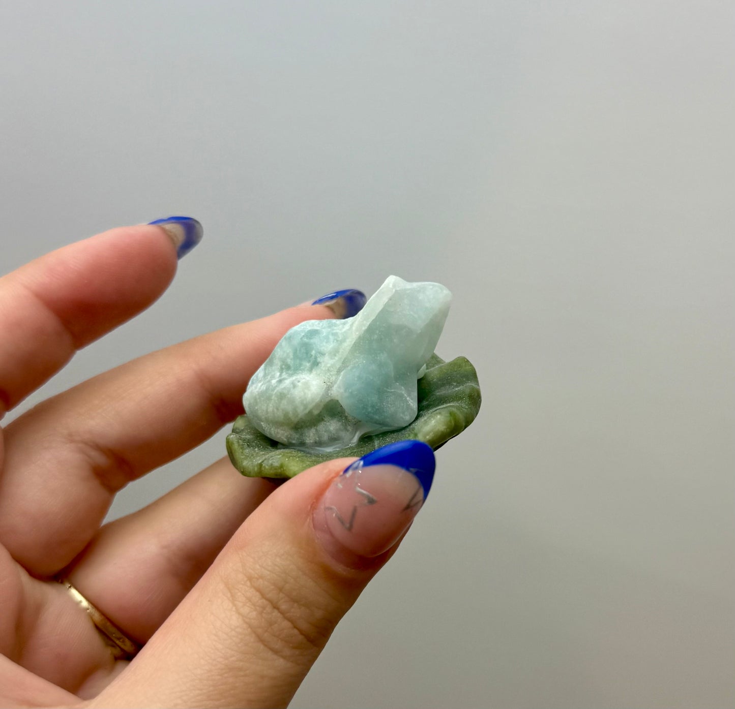 Amazonite frog on a lily pad carving