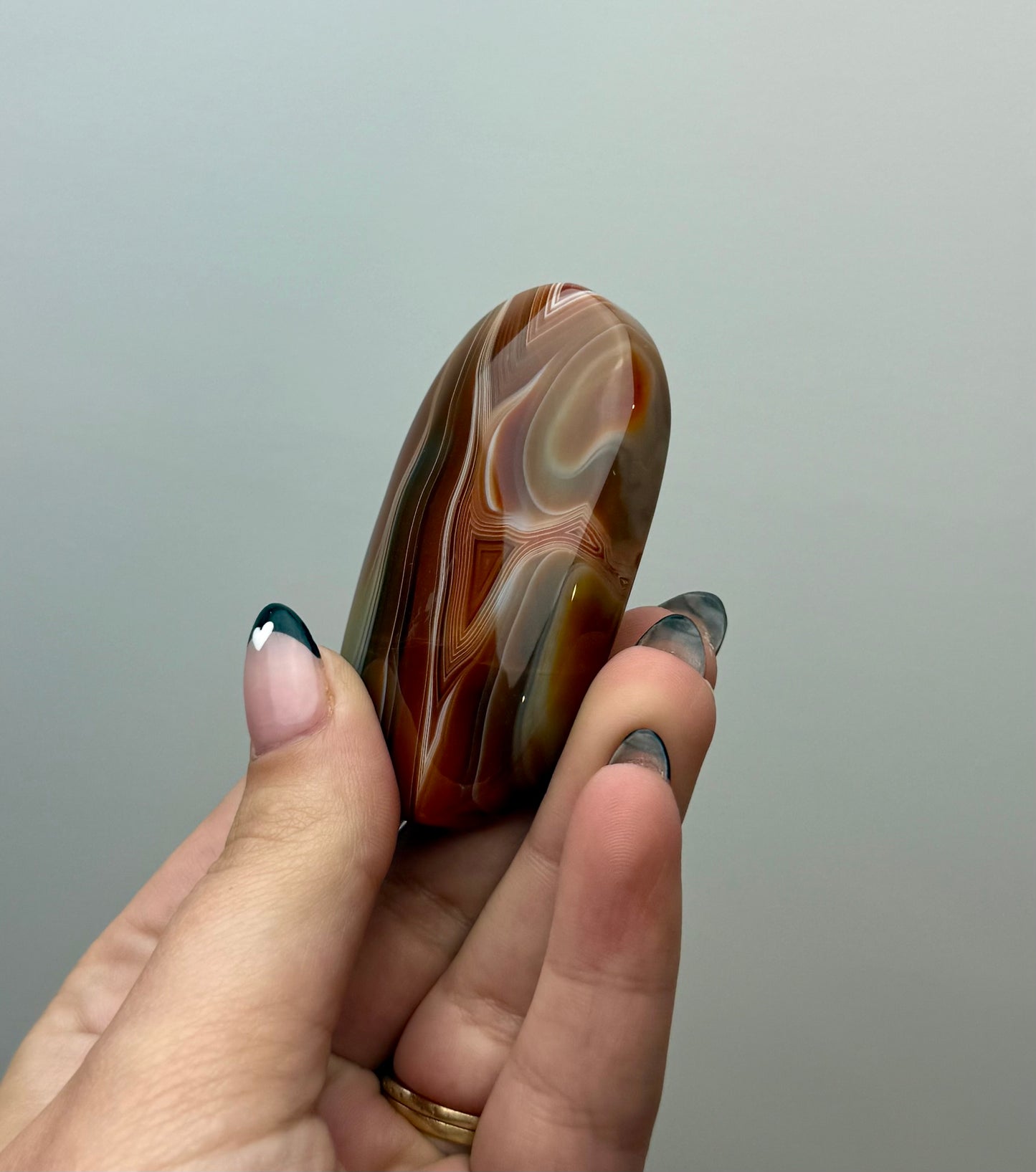 Carnelian palm stone