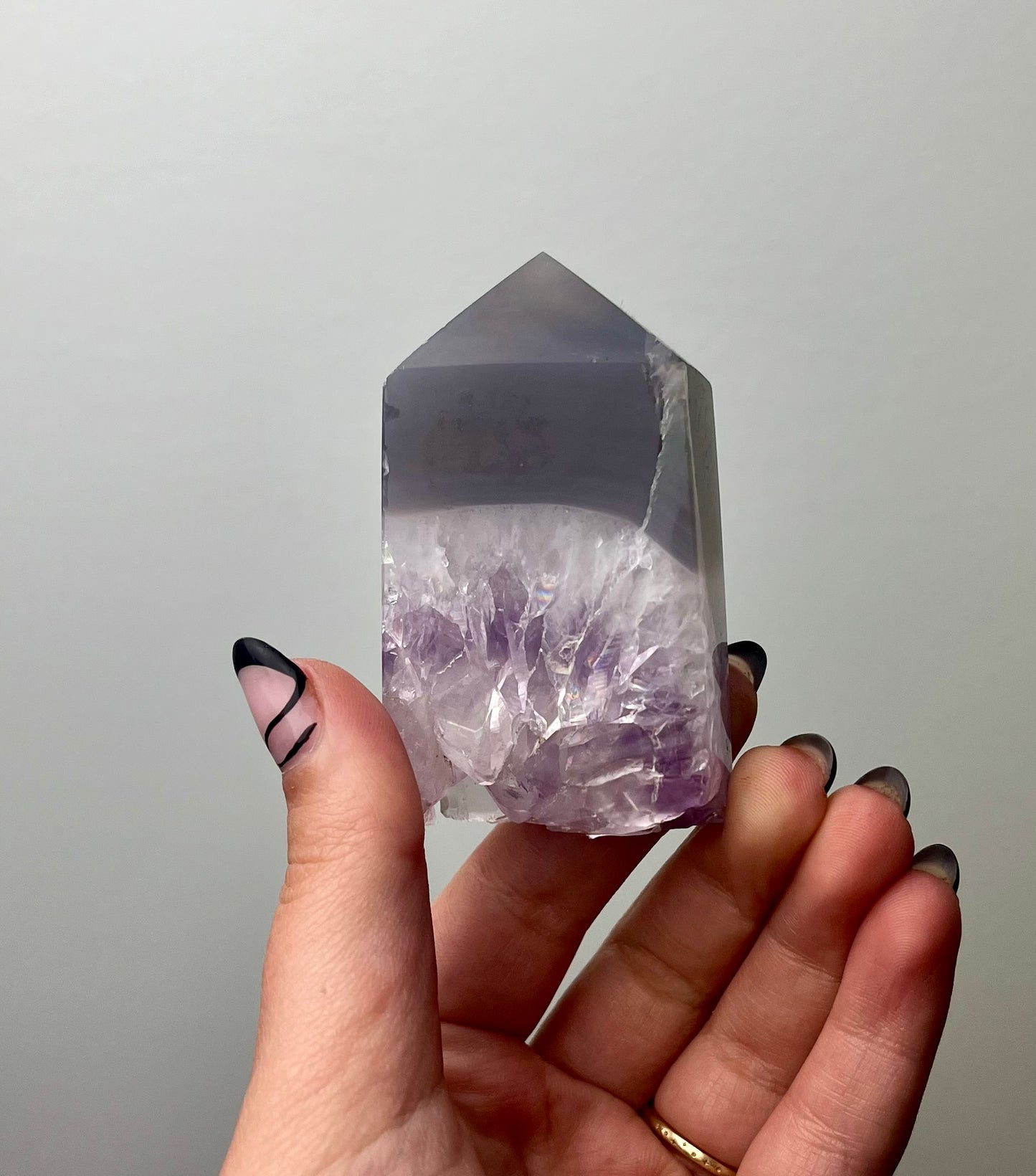 Amethyst agate tower