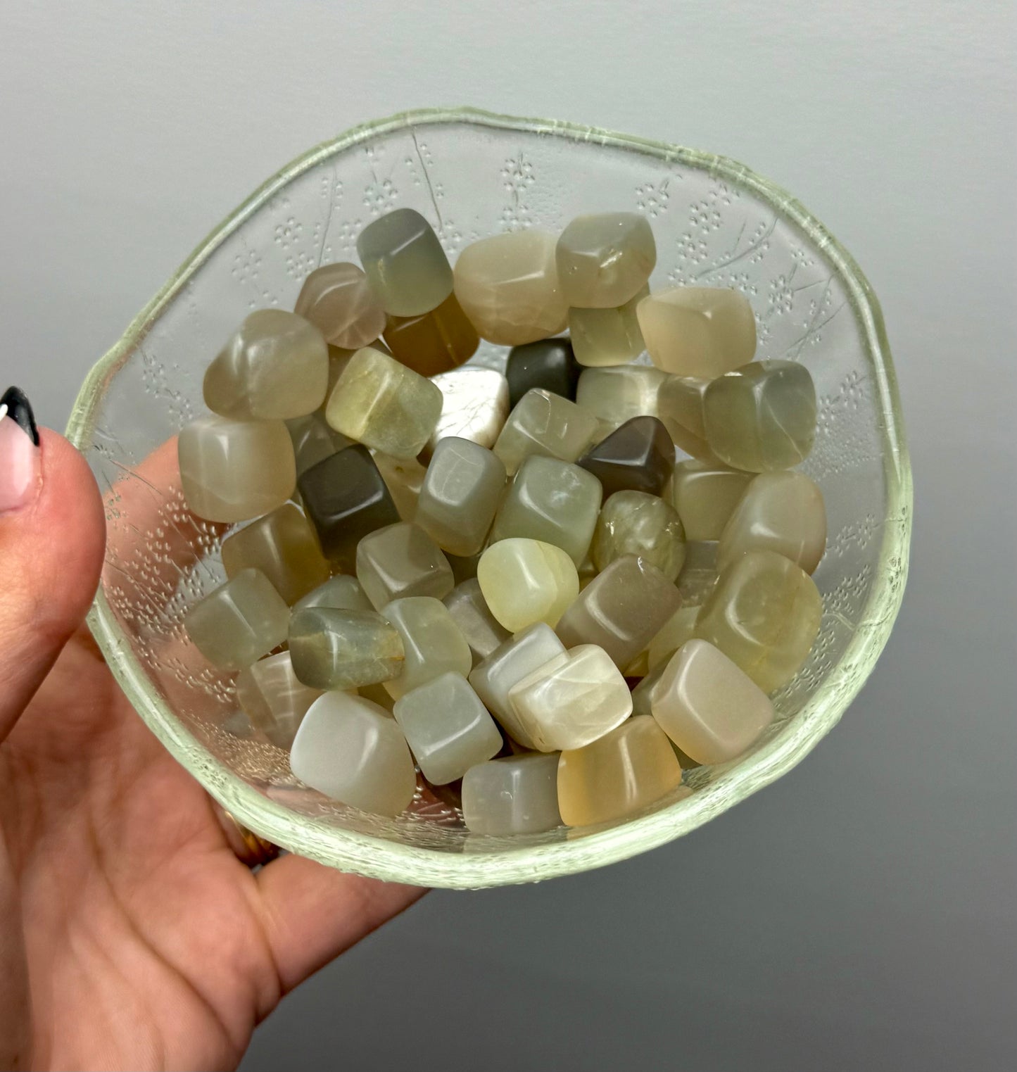 Green moonstone garnierite cubes