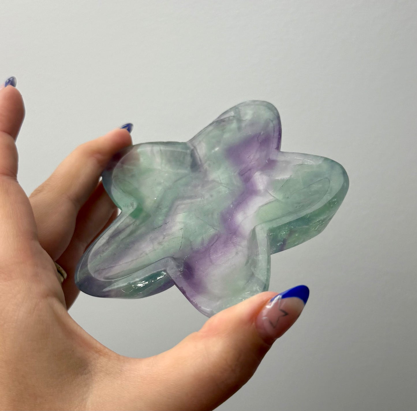Fluorite star bowl