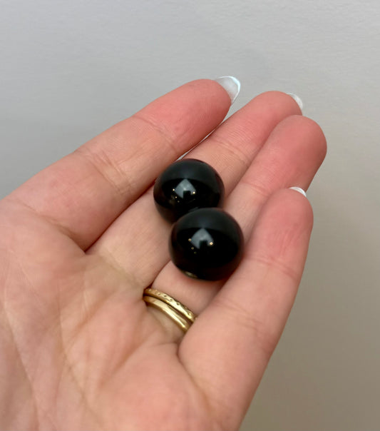 Obsidian mini spheres