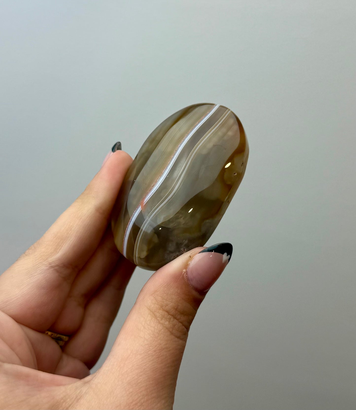 Carnelian palm stone