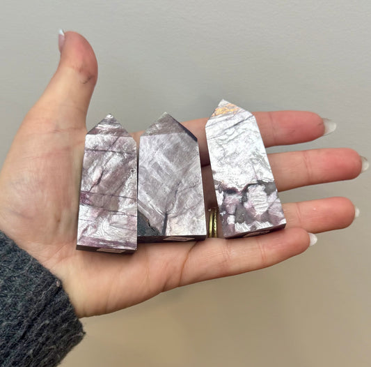 Purple mica/gem lepidolite towers