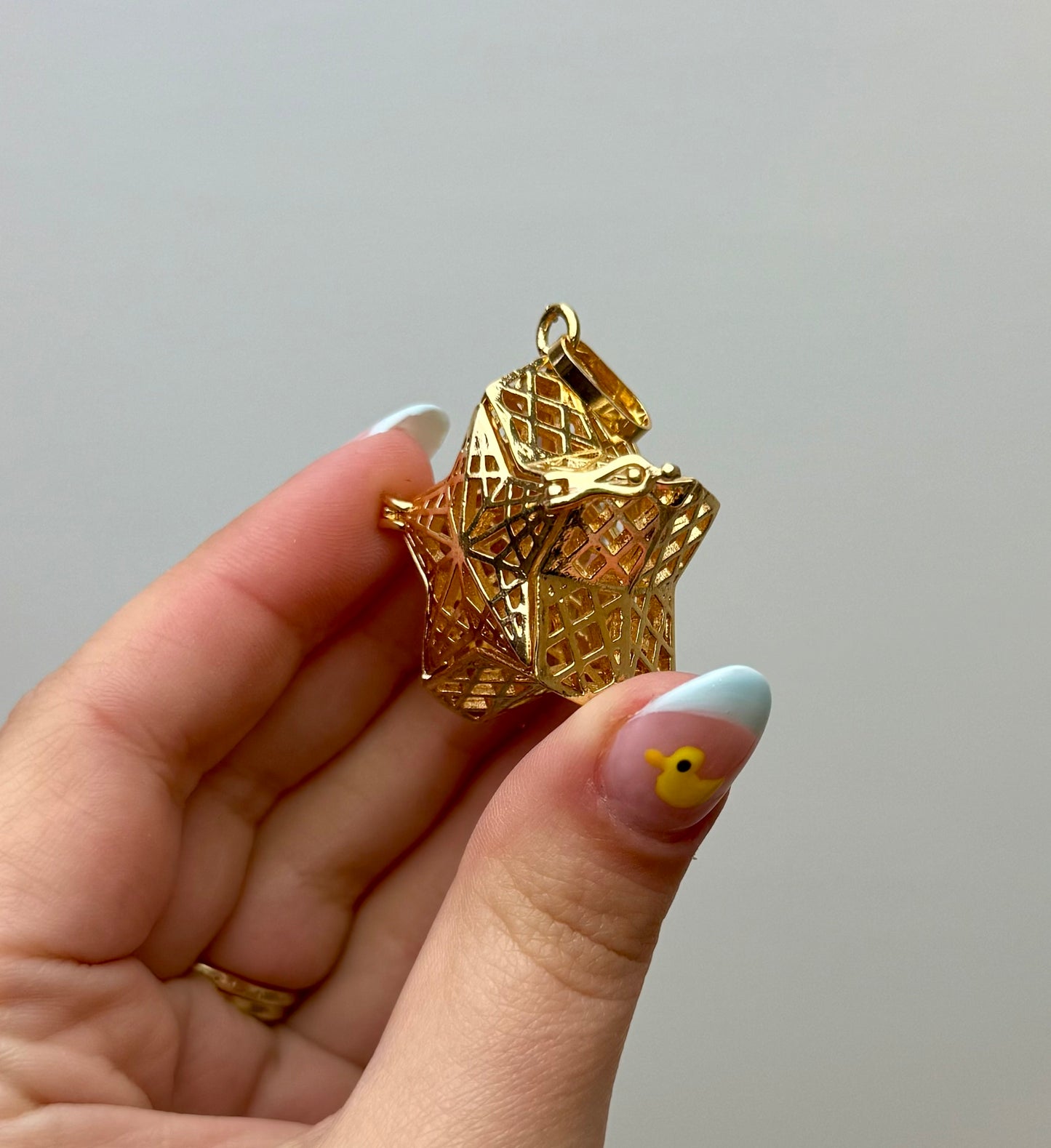 Star mini sphere cage pendant