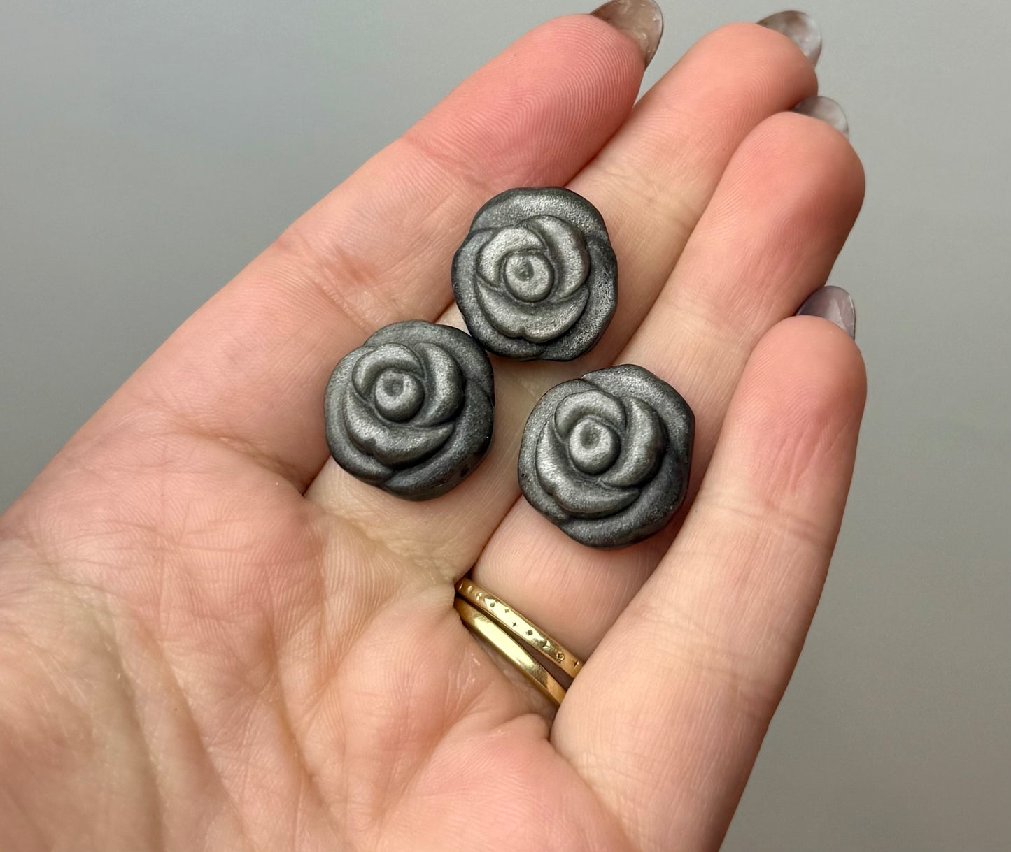 Silver sheen obsidian flower carvings