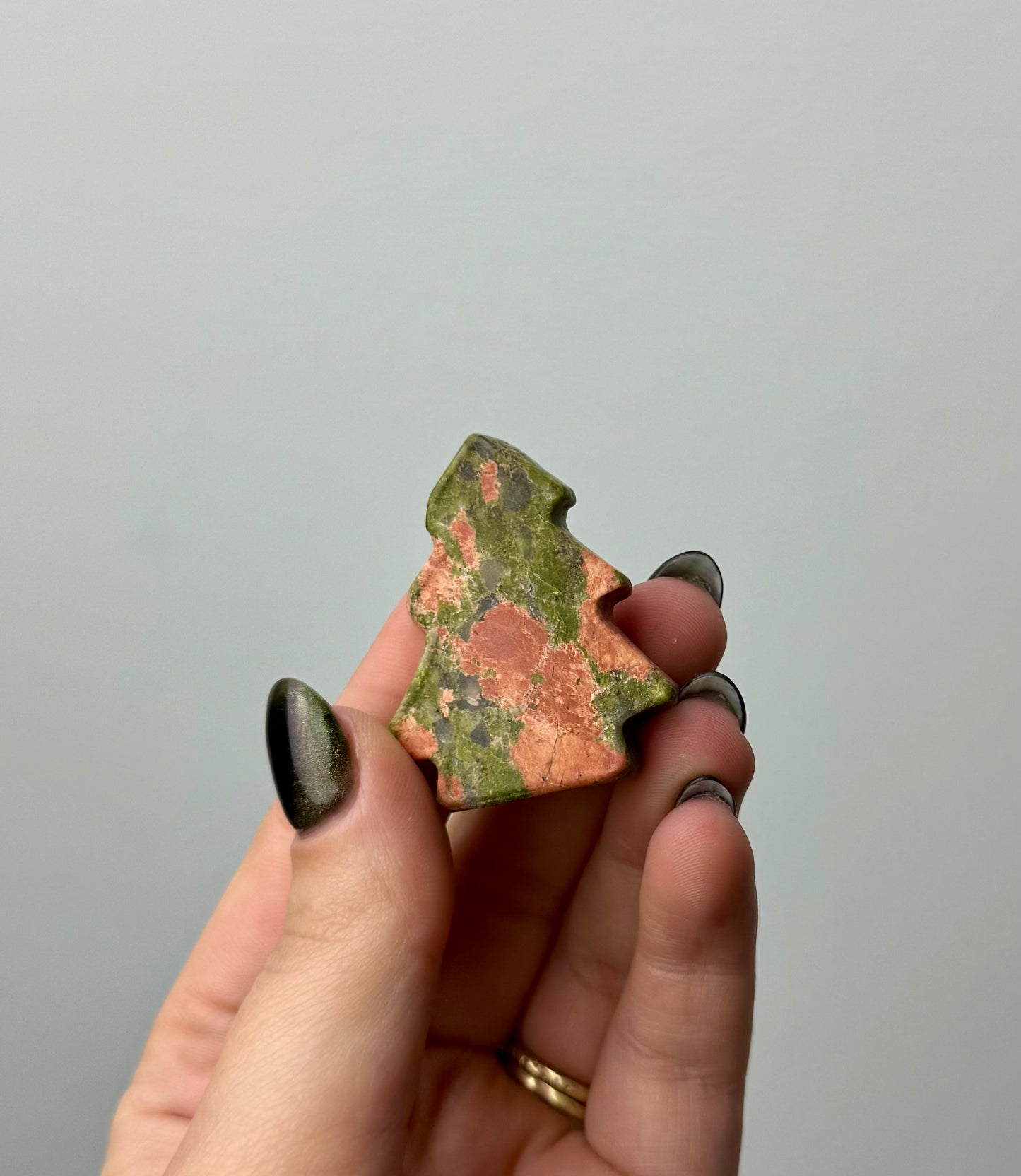 Deer Christmas tree carving