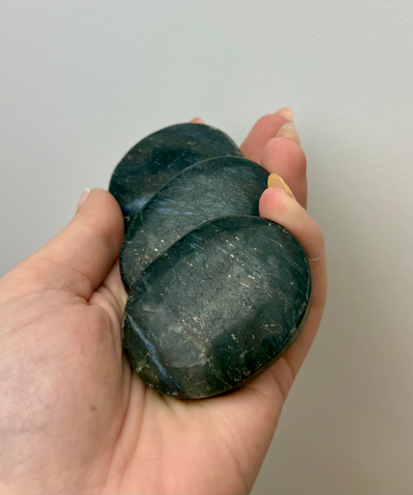 Arfvedsonite/Firework stone palmstones