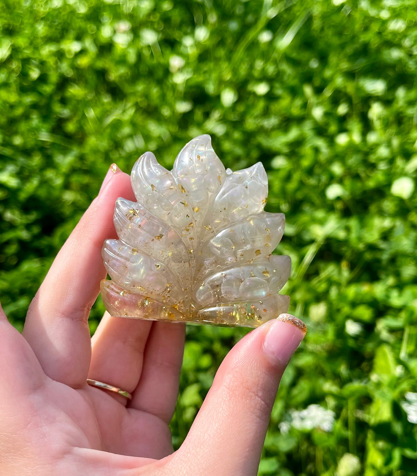 Resin nine tailed fox carving