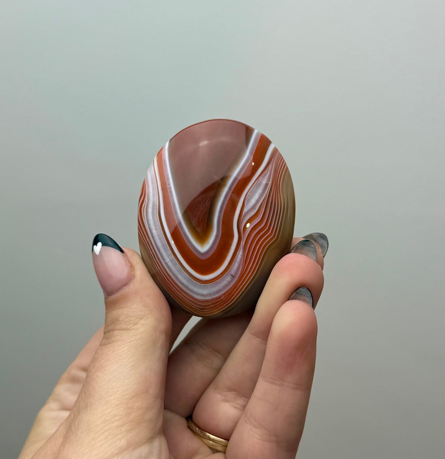 Carnelian palm stone