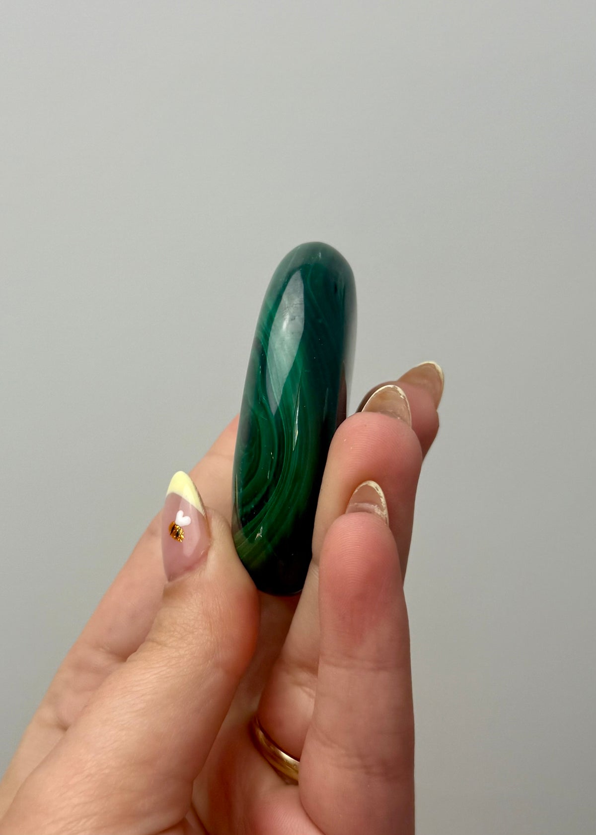 Malachite palm stone C