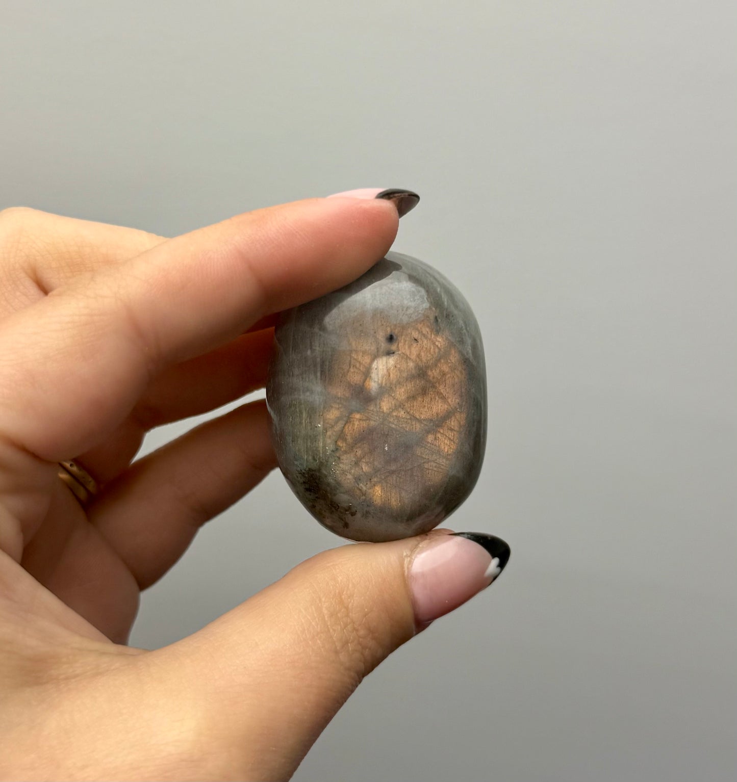 Labradorite palm stone