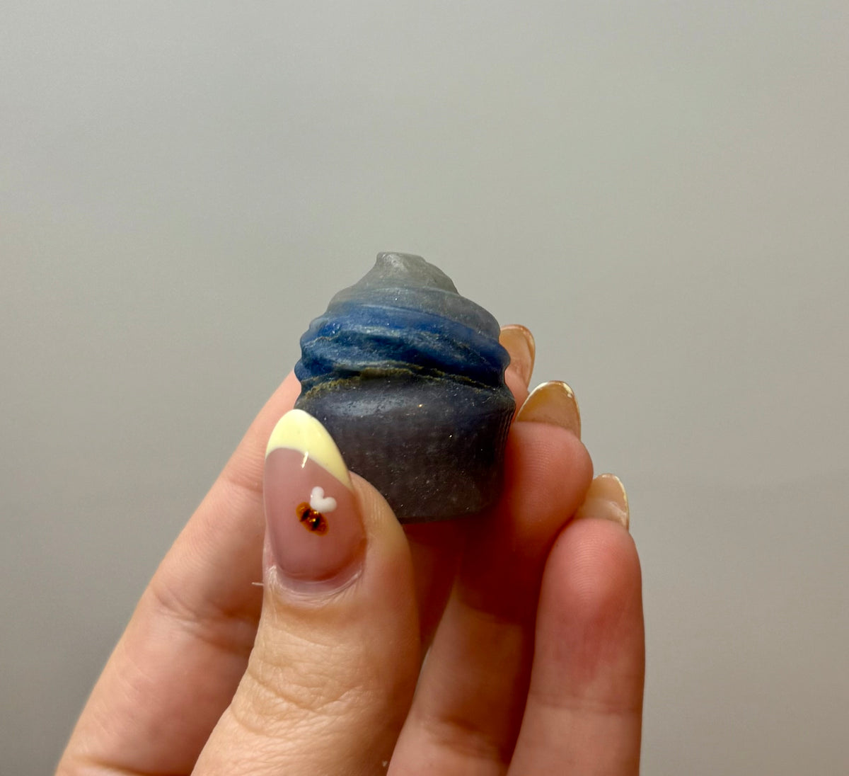 Blue aventurine cupcake carving