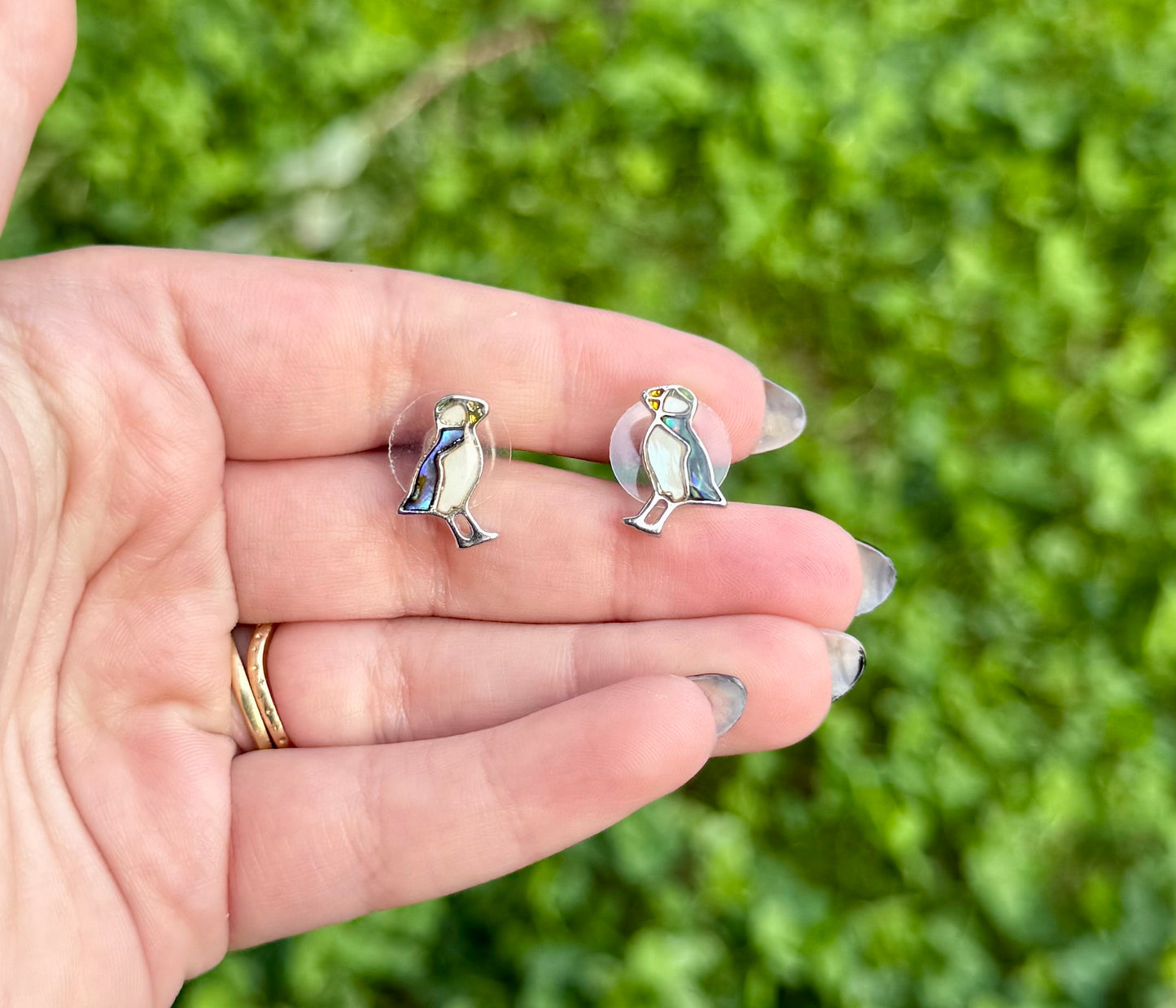 Abalone Shells puffin earrings thrifted find ￼