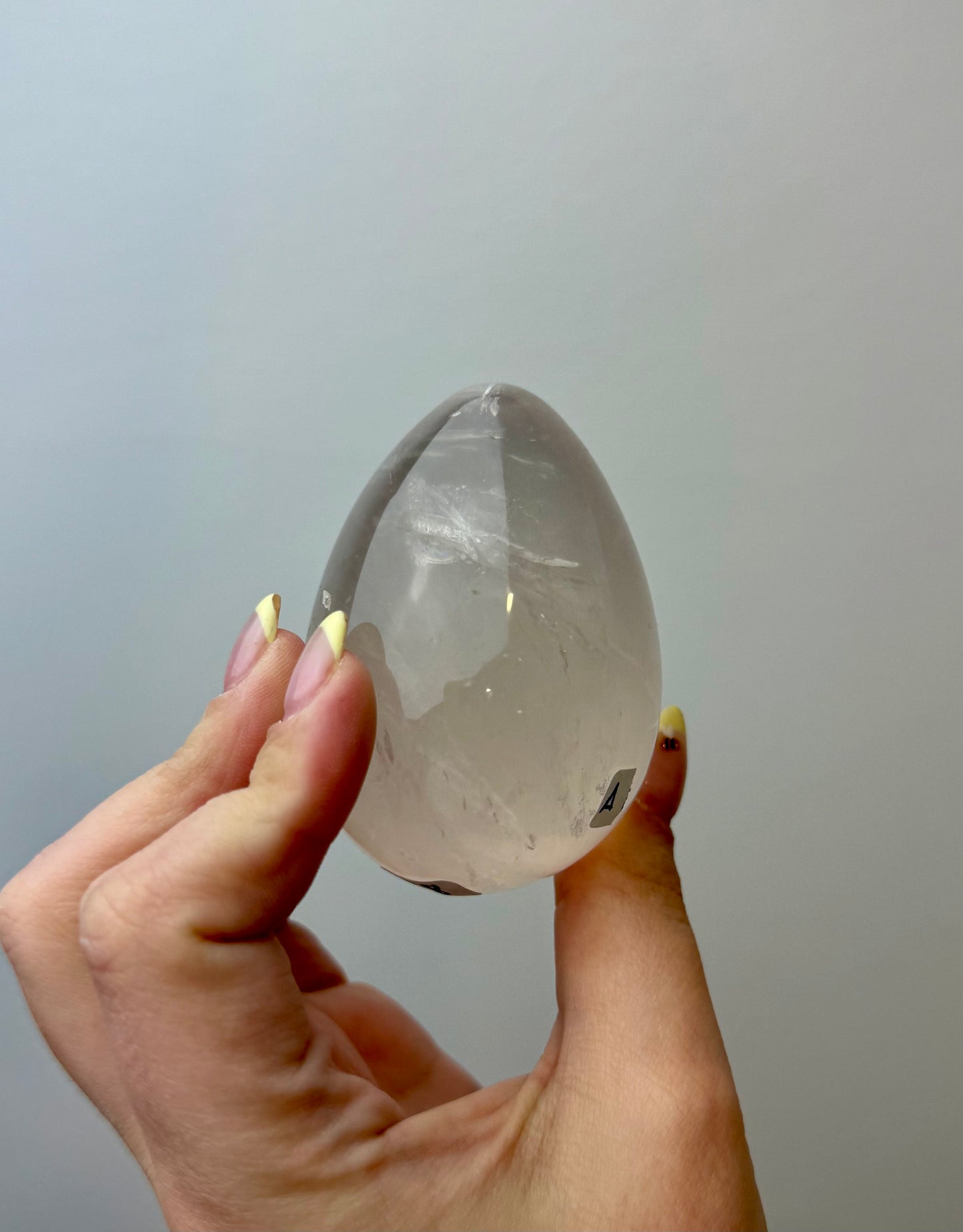 Light rose quartz egg A