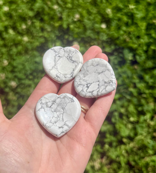 Howlite heart worry stones