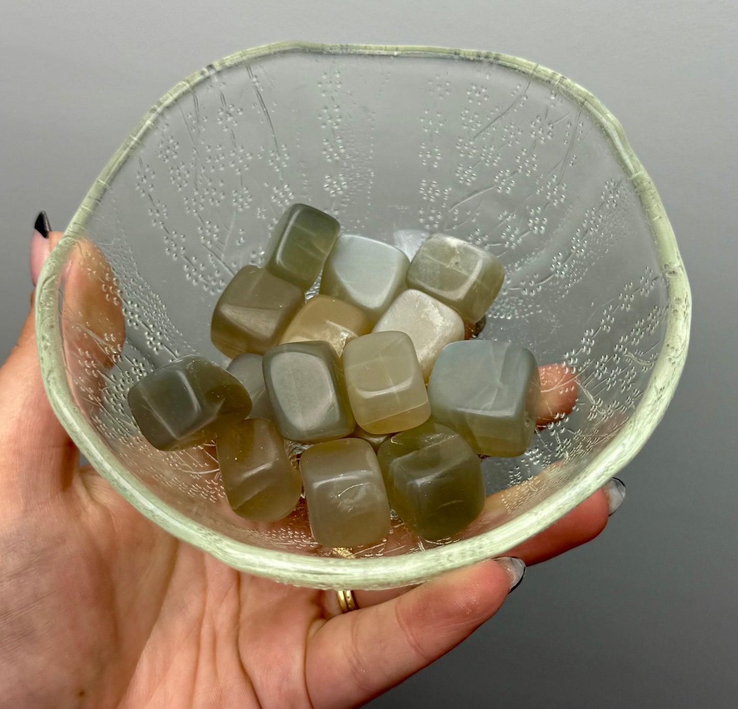 Green moonstone garnierite cubes