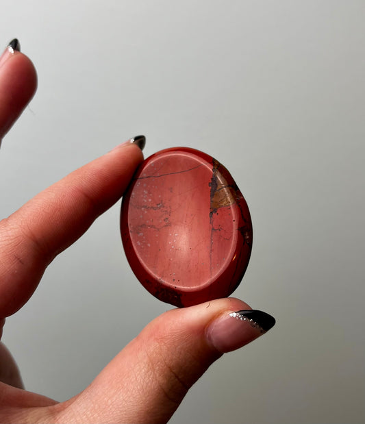 Red jasper worry stone