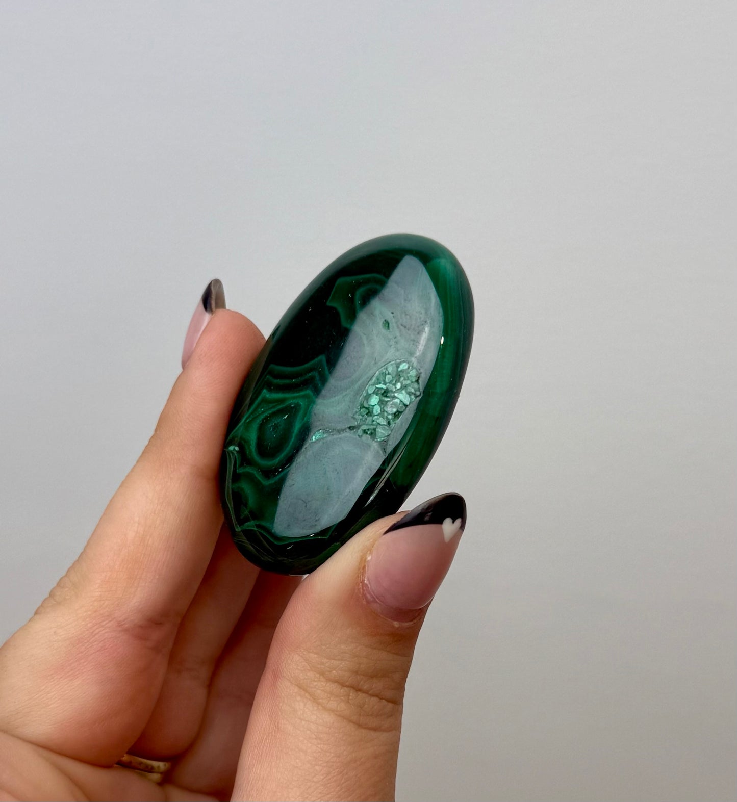 Malachite palm stone