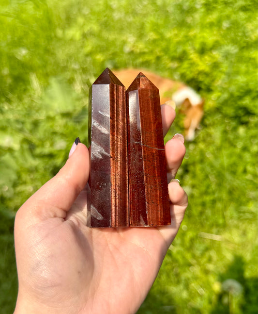 Red tigers eye towers