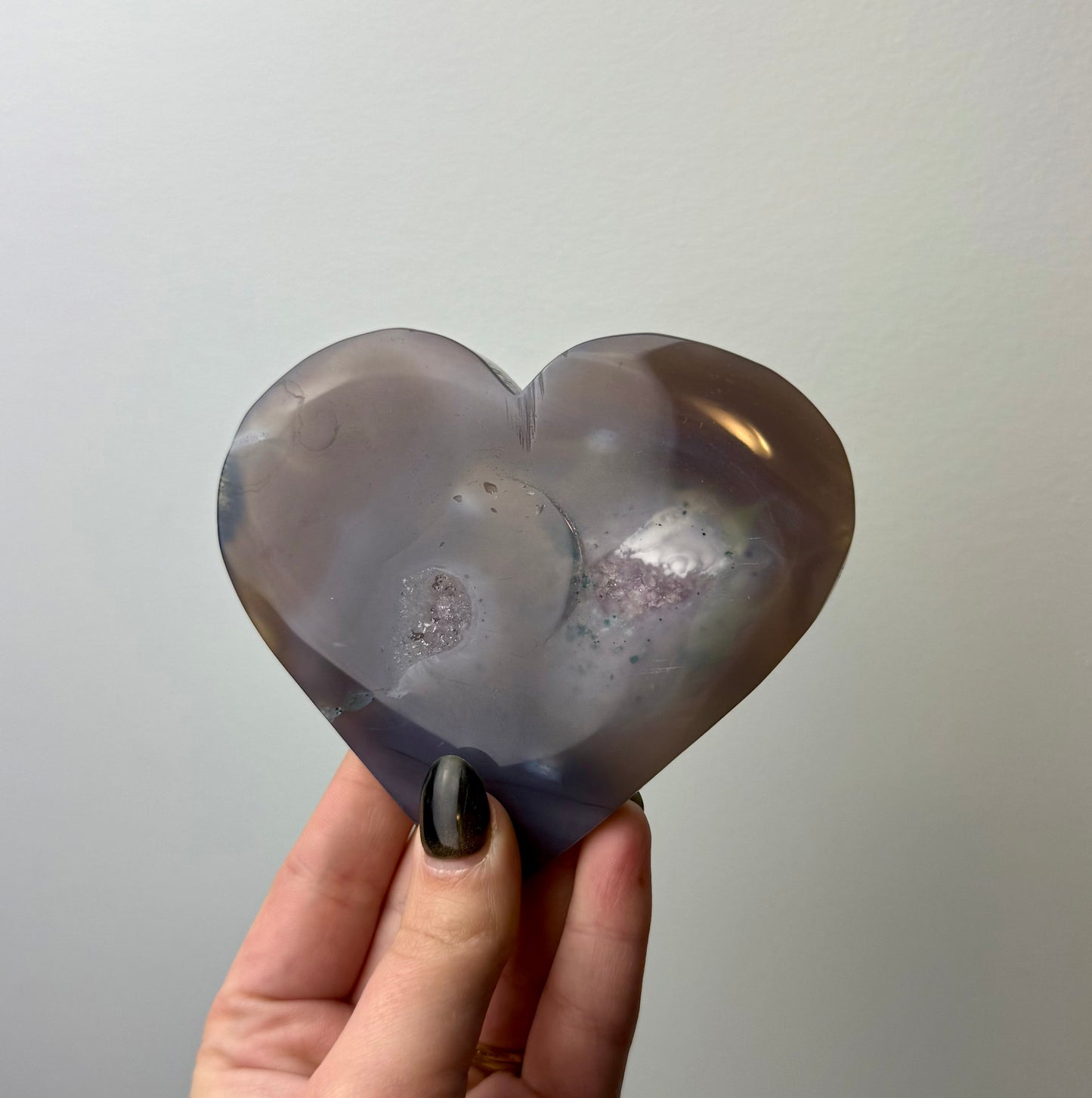 Amethyst agate heart carving