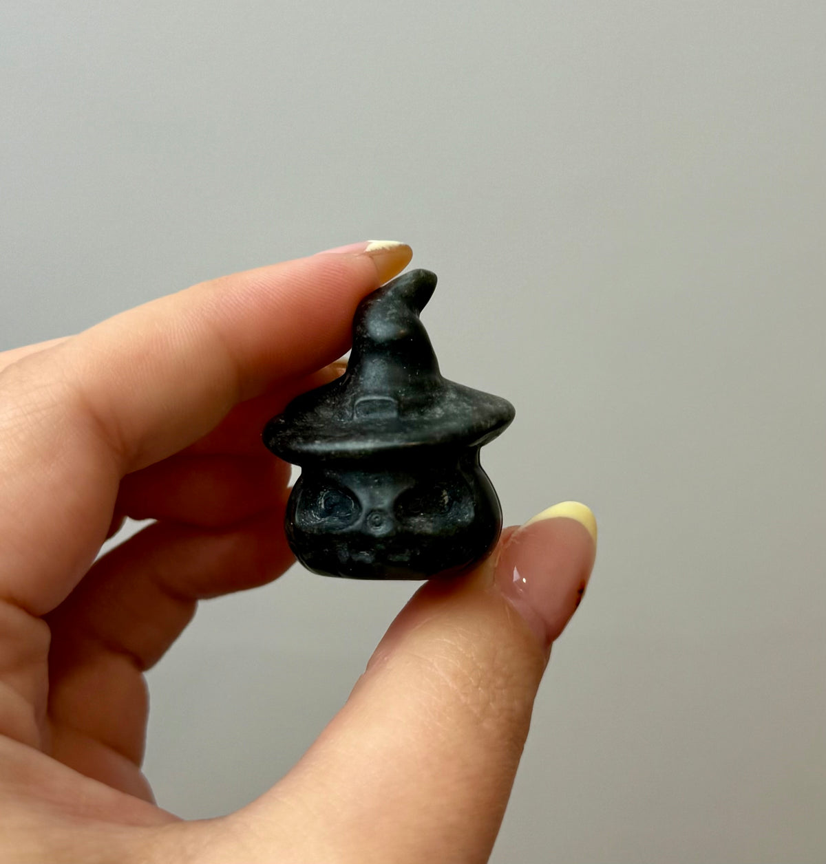 Obsidian pumpkin with witch cat carving